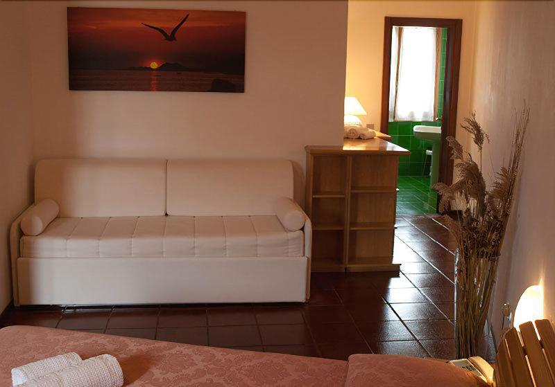 Hotel Garibaldi La Maddalena (Sassari) Exterior foto