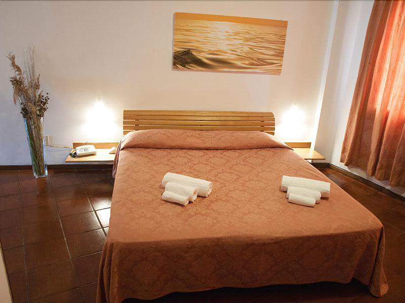 Hotel Garibaldi La Maddalena (Sassari) Exterior foto